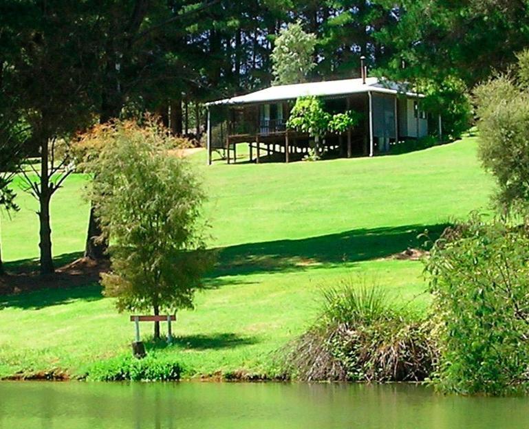 Hawke Brook Chalets Pemberton Quarto foto
