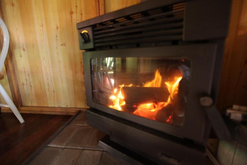 Hawke Brook Chalets Pemberton Exterior foto
